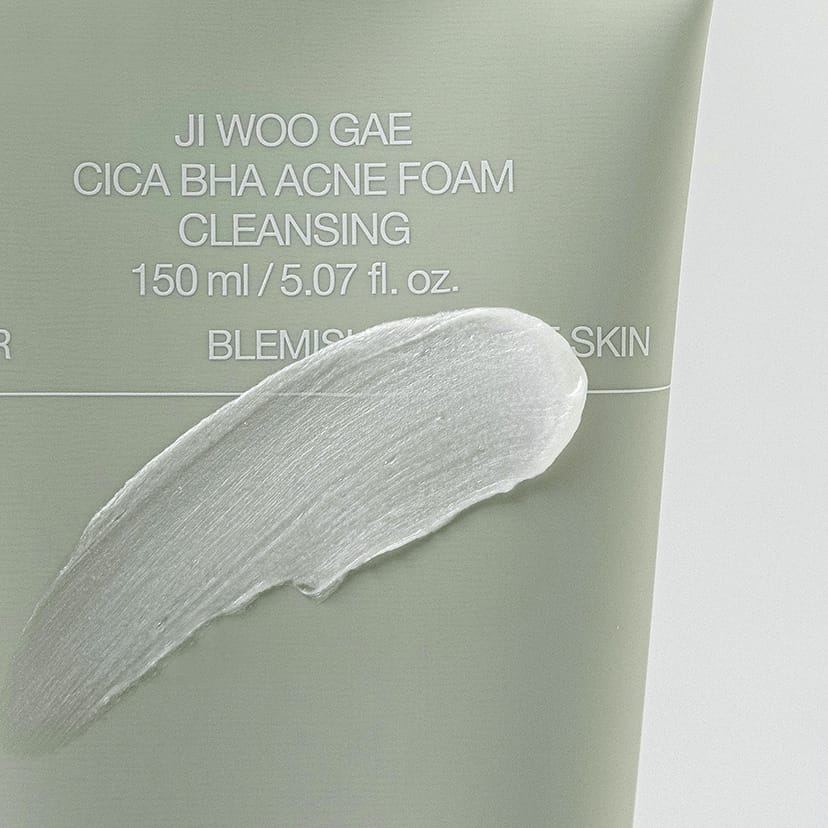 Ji Woo Gae Cica BHA Acne Foam Cleansing